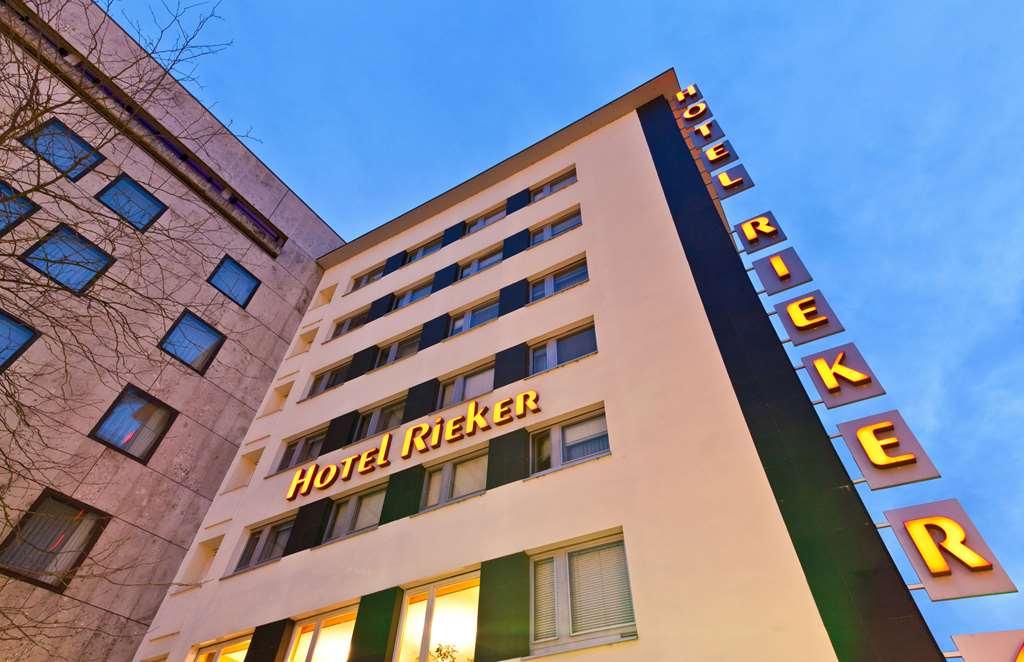 Plaza Inn Rieker Stuttgart Hauptbahnhof Exterior photo