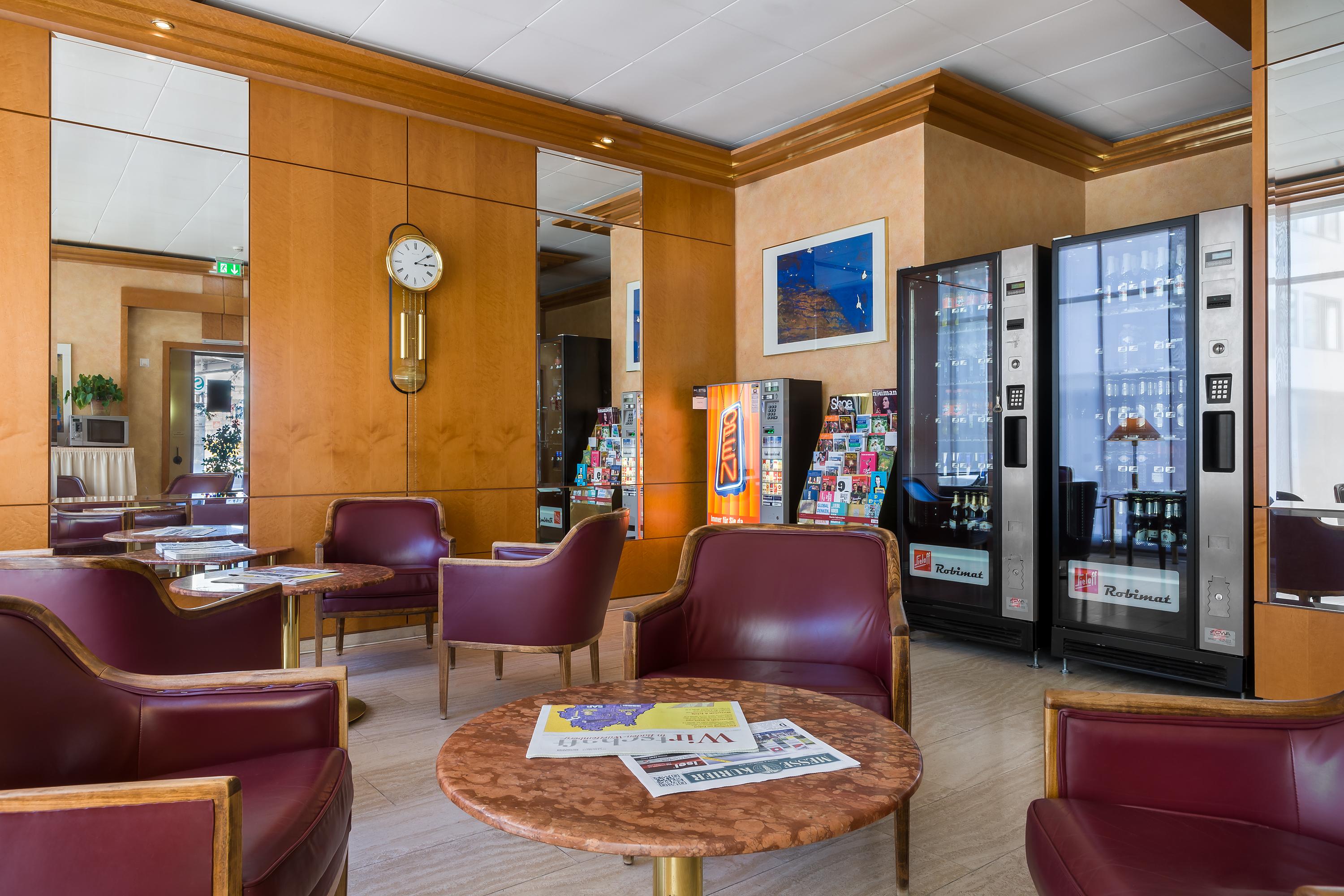 Plaza Inn Rieker Stuttgart Hauptbahnhof Exterior photo